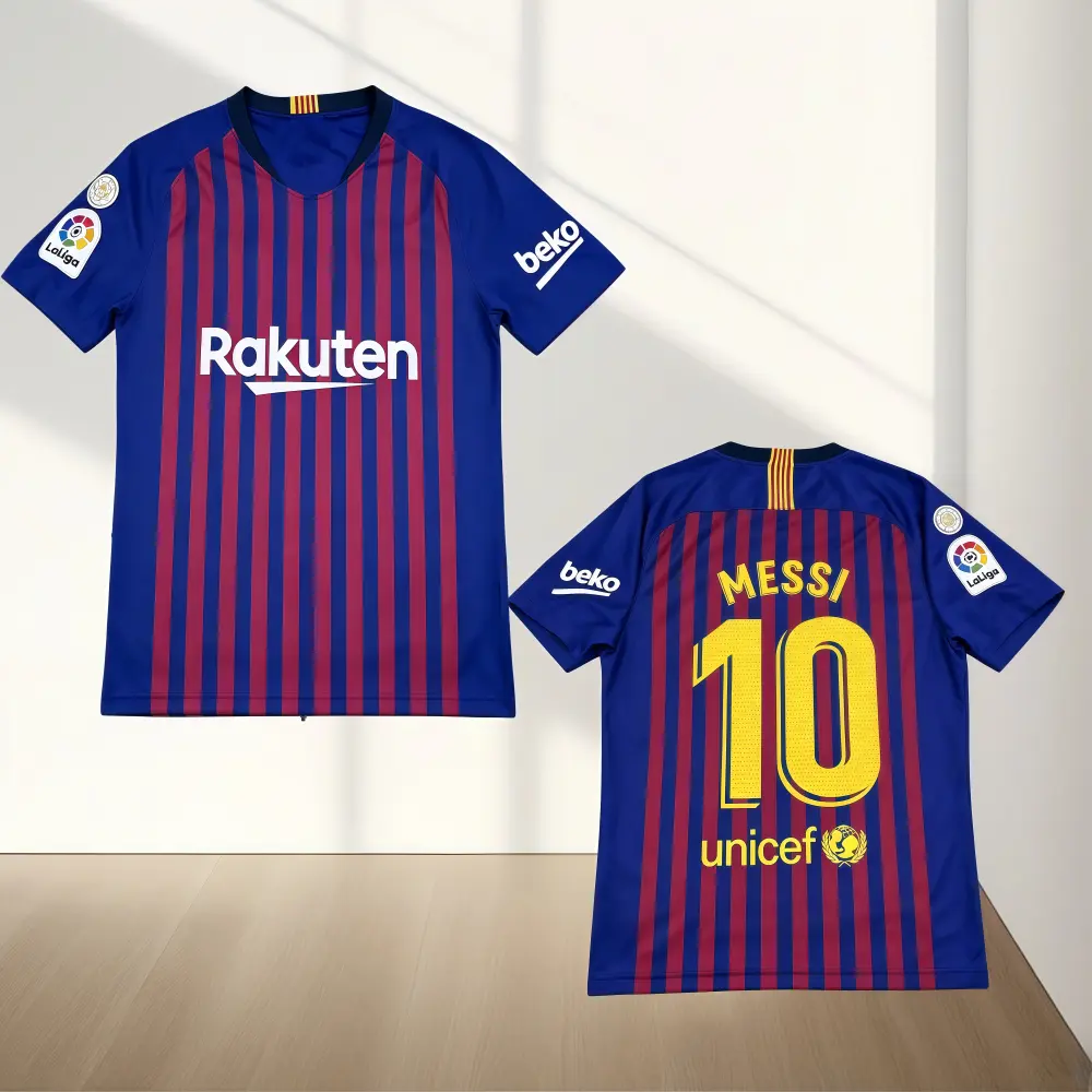 18-19 Season Home Red and Blue Short-Sleeve No. 10 Messi Football Jersey
