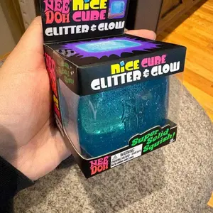 Squishy Glitter Fidget Cubes, Stress Ball, Malto=se Squish