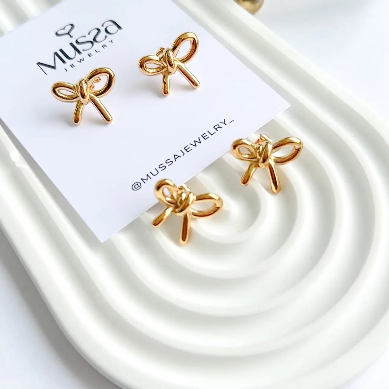 Fernanda stud Earrings