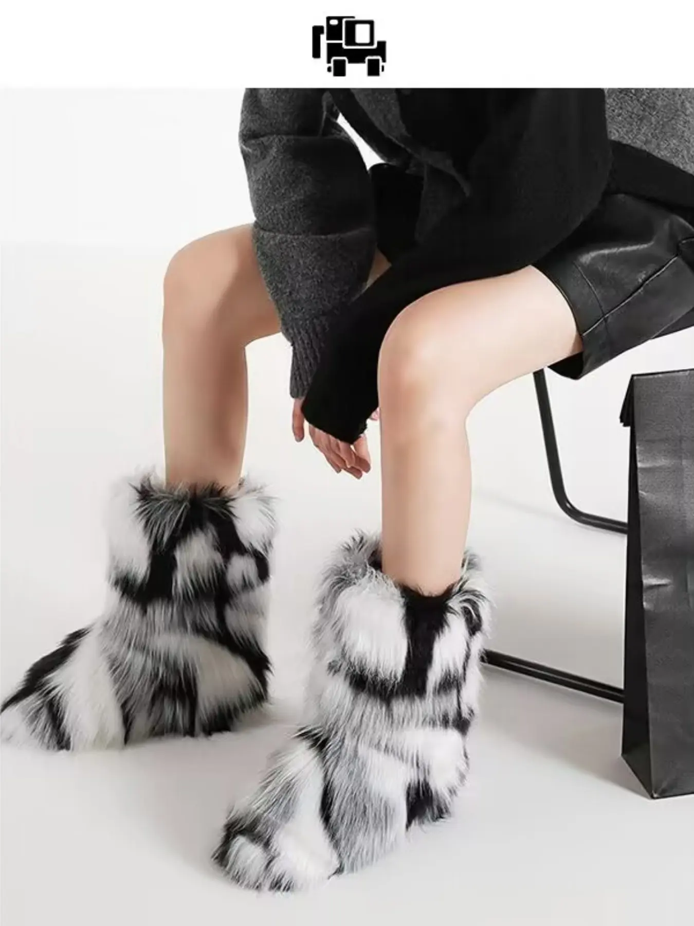 Women's Solid Color Faux Fur Boot, Fluffy Ankle Snow Boots, Round Toe Boots, Warm Comfortable Outdoor Flat Shoes for Cold Winter, Trending Shoes, Fashion Boot, Boots with Fur