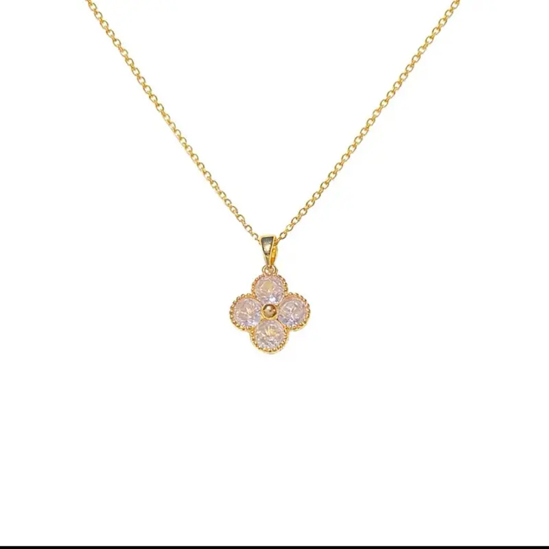Luxury Flower -Crystal Pendant Necklace