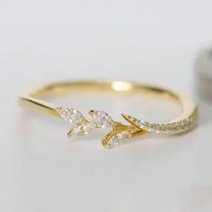 Elegant Minimalist Leaf Shaped Zirconia Ring Perfect Gift for Women Wedding Banquet Engagement Anniversary Valentine's Day