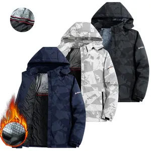 Hooded Insulated Jacket – Warm, Windproof Outerwear for Everyday & Outdoor Activities