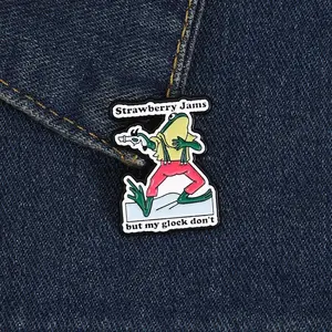 Cartoon and quirky frog brooch - exquisite brooch, suitable for decorating backpacks and clothing, suitable for daily wear by men and women, exquisite gift, perfect for giving to family and friends as gifts