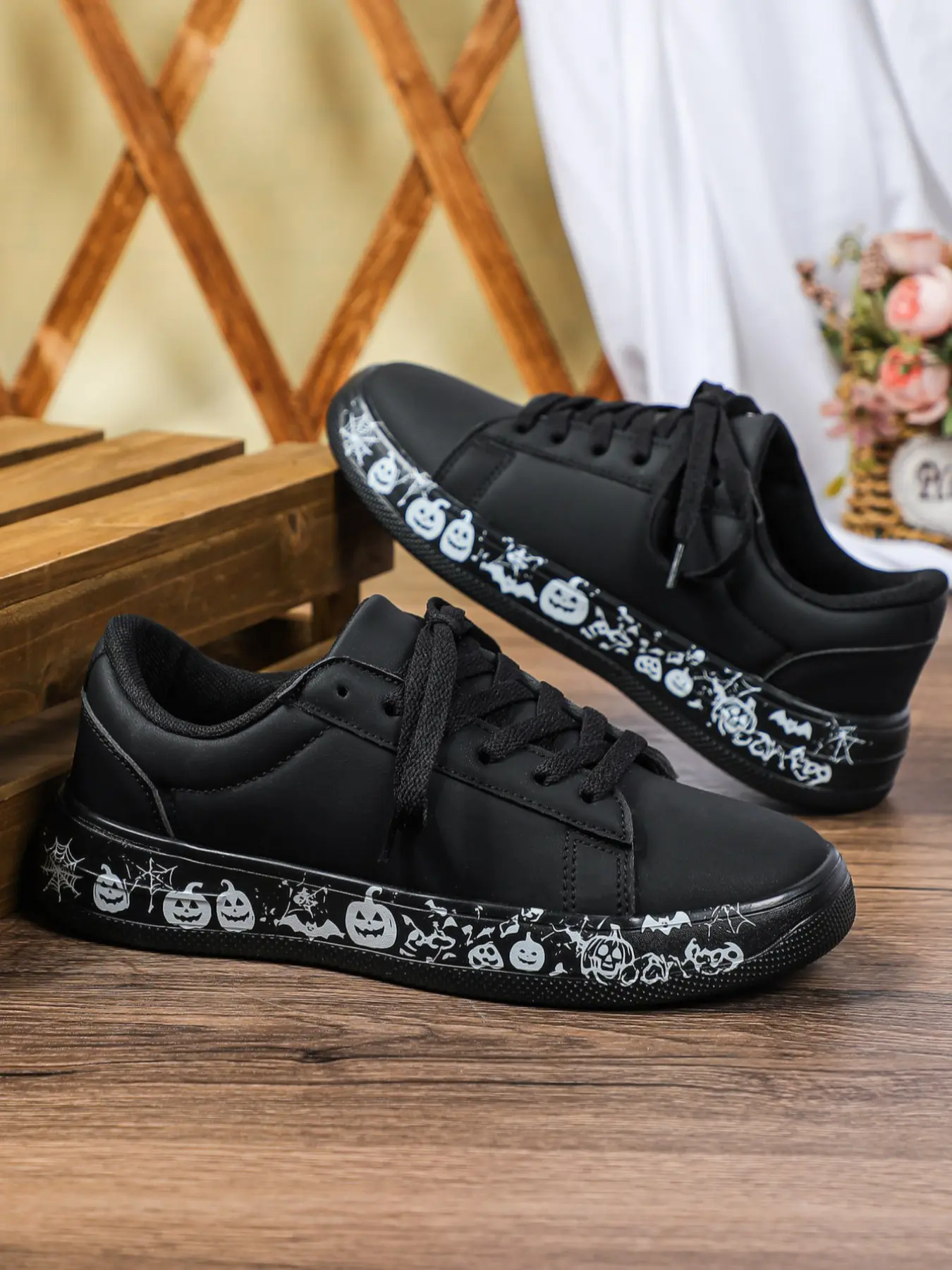 Men's Simple Classic Trick or Treat Halloween Elements Spider, Pumpkin Casual Sneakers, Sports shoes, Breathable Low-top Skateboard Shoes, Lace Up Sneaker, Suitable for Halloween Christmas Gifts, Black Friday Carnival, Commute Work, Travel, Run