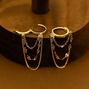 1 Pair Stainless Steel Interlocking Hoop Earrings for Women & - Minimalist Retro Matching Pair, Casual Attire Durable Timeless Jewelry Gift, Year-Round Accessory (Birthdays, Special Events)