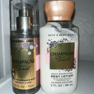 Bath & Body Works Mini TRAVEL set Body Spray Set Ultimate Hydration Body Cream with Shea Butter Hyaluronic Acid 24 Hour Moisture
