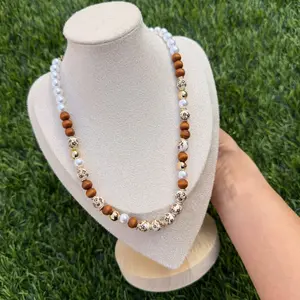 Hacienda Perlas Necklace with Pearl and Wooden Beads for Women's Fashion Jewelry