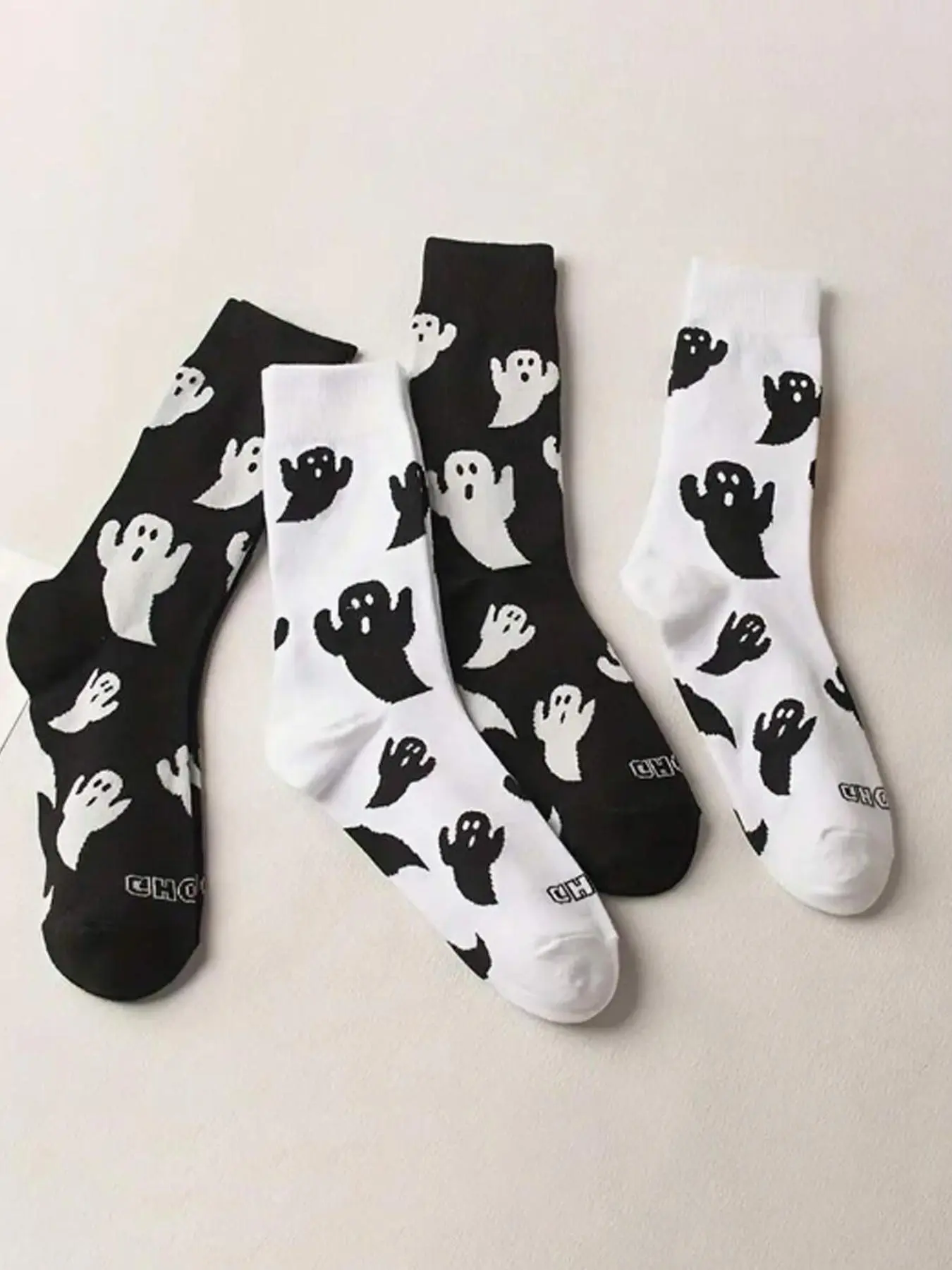 Women's Ghost Print Mid-calf Socks, Casual Socks, Soft Comfy Breathable Socks for All Seasons Daily Wear Sock Sets