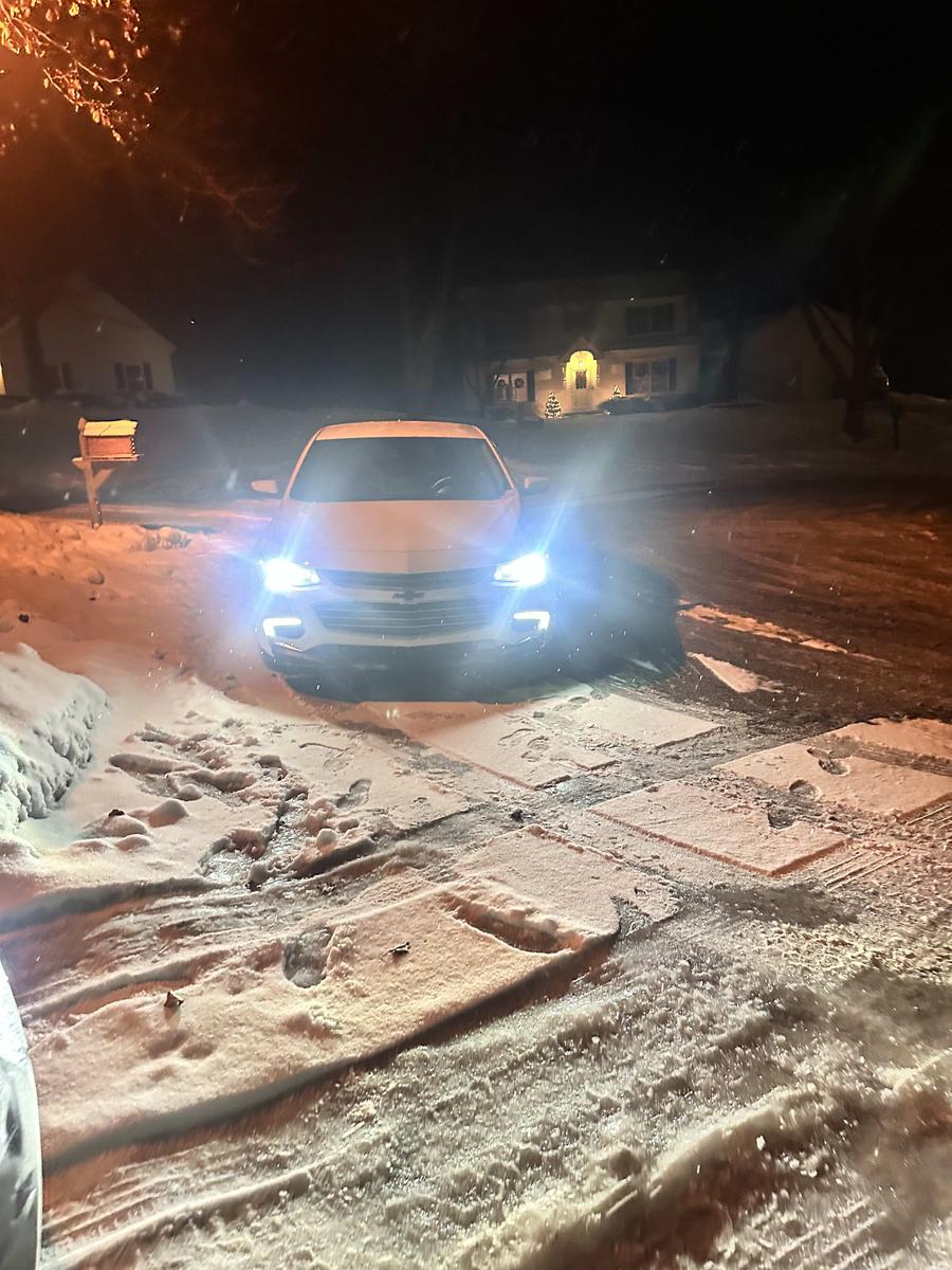 Item: 9005 HB3 White