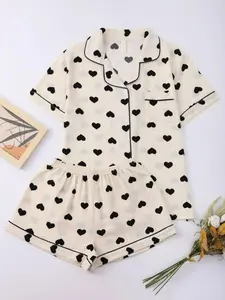 Women's Heart Print Lapel Neck Top Elastic Waist Shorts Pyjama Two-piece Set Casual Comfy Short Sleeve Top Shorts PJ Set Ladies Sleepwear Loungewear for All Seasons Pajama Set