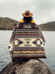 Reversible Aztec Throw Blanket - Native Design - Boho Style - Queen Size - Alpaca Wool Blanket