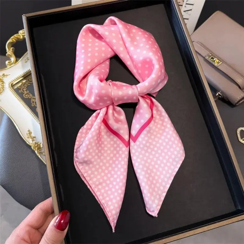 Women's 70x70cm Silk-Feeling Satin Polka Dot Head Scarf, 50g Lightweight Neck Scarf Small Square Neckerchief, Sleeping Bonnet Alternative, Fashion Hair Accessory for Braids Curly Hair, Purse Decoration