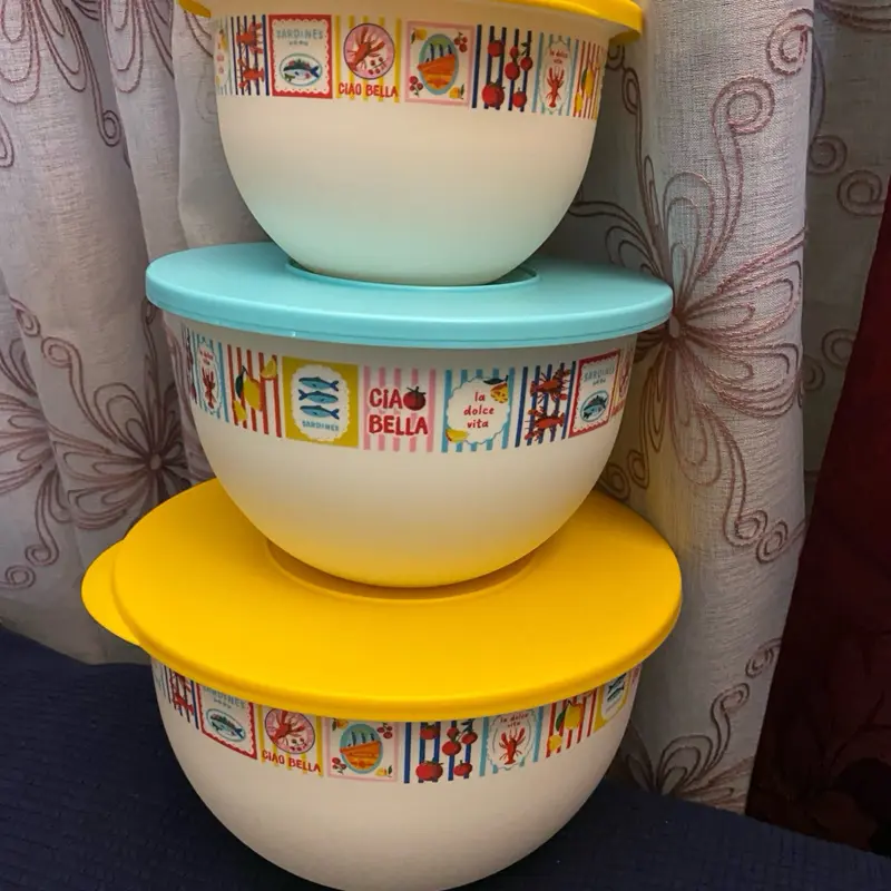 Colorful Kitchen Bowl Set with Yellow and Blue Lids, 4.3L Big, 2.5L Medium, 1.3L Small Tableware