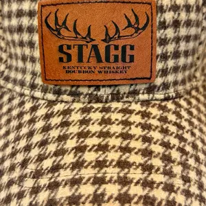 Custom Hat with 1 Patch - Personalized Fashion Accessory