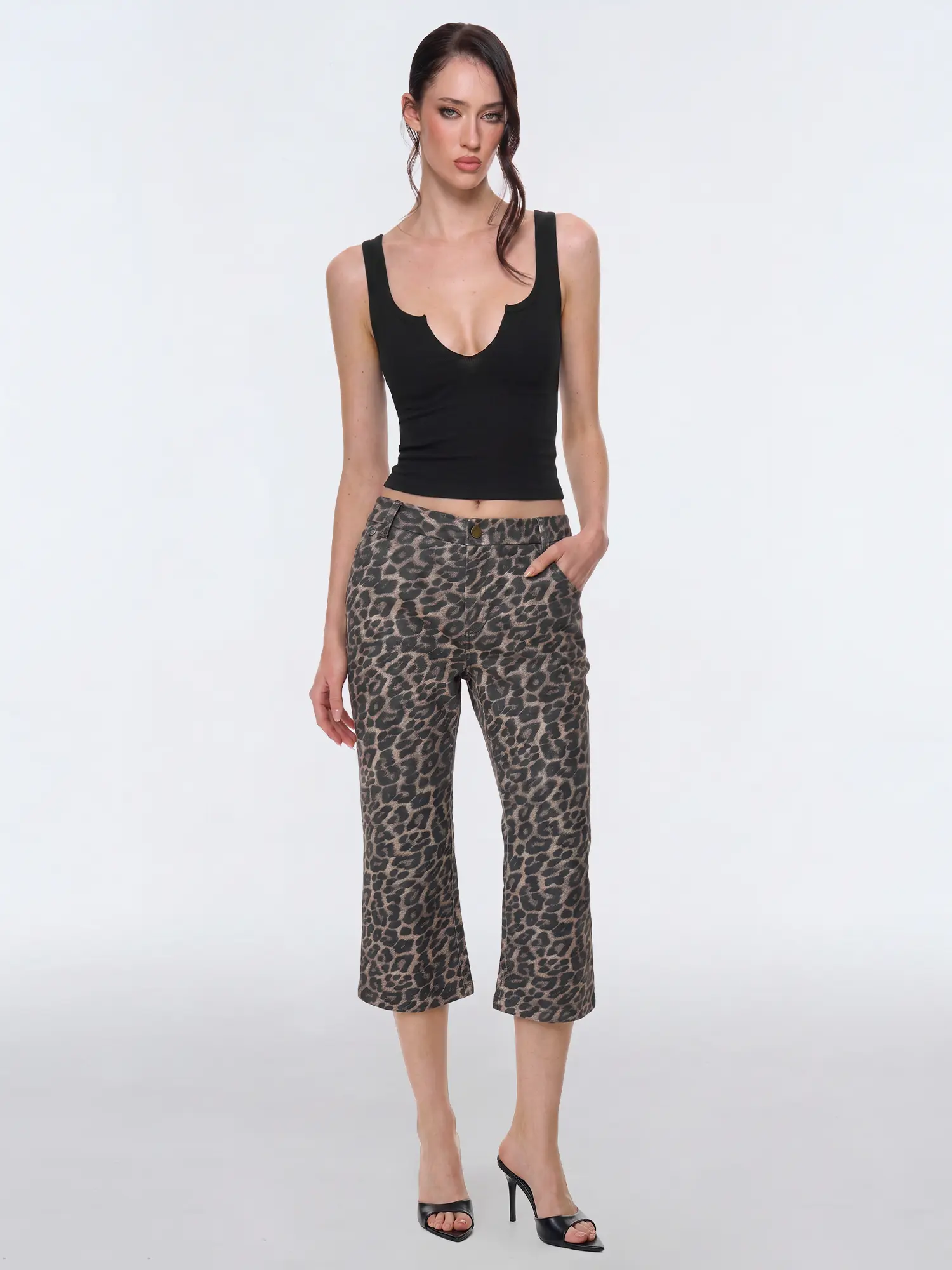 FDR Women’s Vintage Camouflage Print Flare Capri Pants - American Retro Slim-Fit Fashion Bottoms, Everyday Streetwear Style#TikTokShopBackToSchool