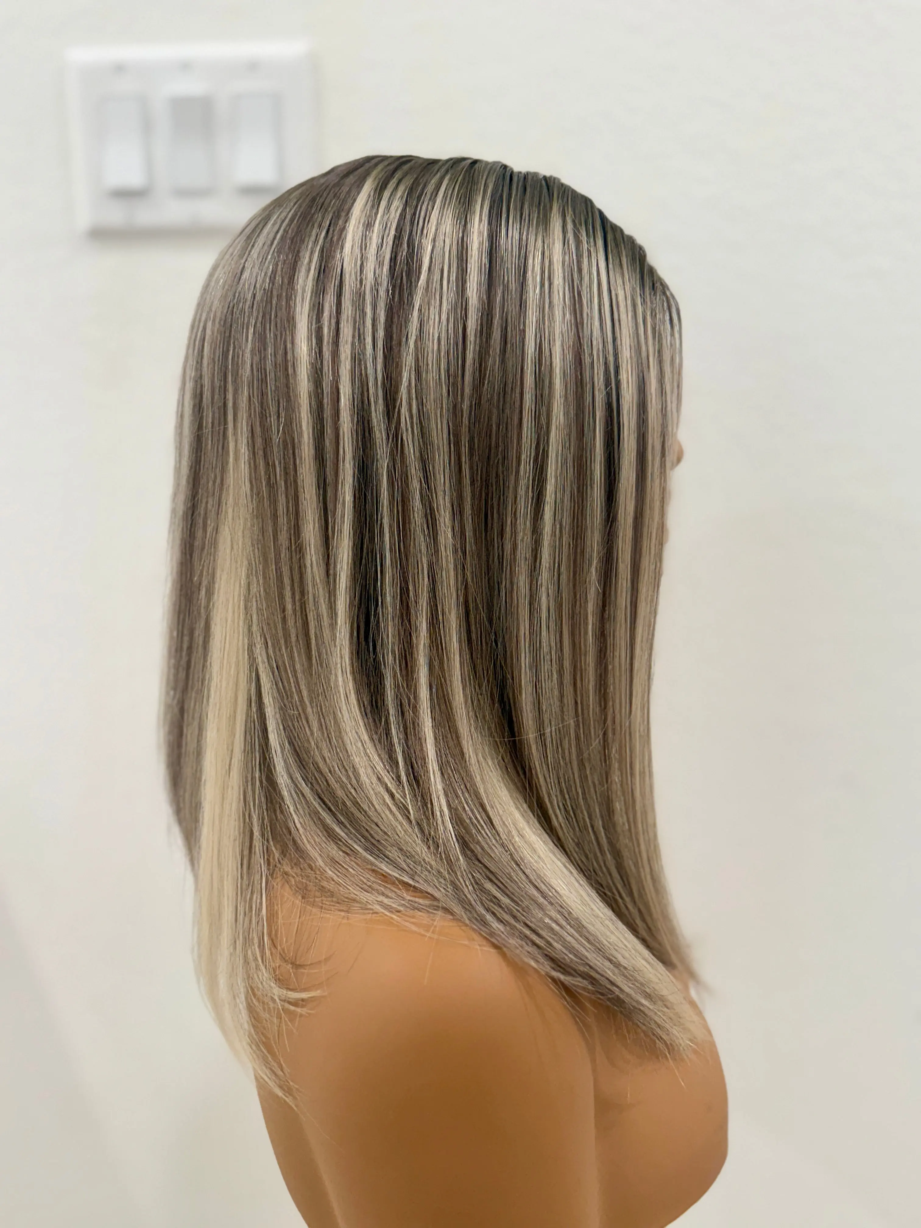Gabby Silky Straight Wig - Blonde Gabby Silky Straight Wig - Blonde