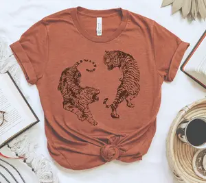VIntage Tiger T-Shirt Boho Tiger Tshirt Clay Cat Shirt Soft Print Tee Tiger Cat T-Shirt Clay Claws Tshirt Tiger Boho Tee Sublimation Print Shirt Casual Comfort