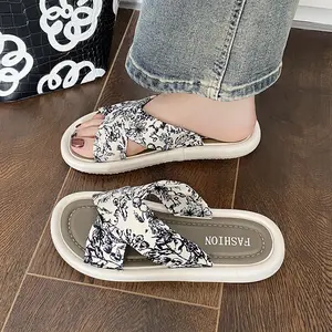 Summer High-end Korean-style Non-slip Women's Slippers, Fashionable Casual Shoes, Beach Sandals, Women Shoes