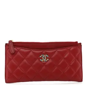 Pre-owned CHANEL Leather Small Leather Goods Lambskin Enamel Quilted Classic Zip Pouch Red