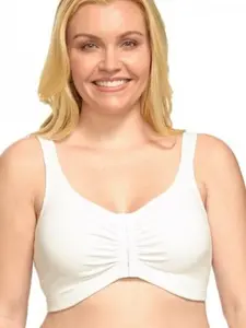 E5001 QT Intimates Front Hook Pocket Bra