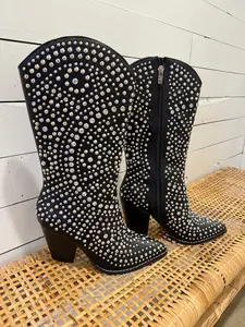 Boot Scootin Boots
