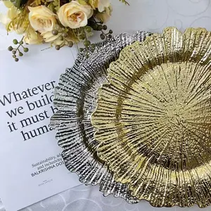 American Vintage Irregular Plastic Tableware, Wedding Party Plates Set, Durable & Stylish Dining Accessories, Perfect for Special Occasions, Dinner Plates