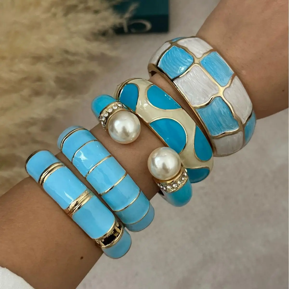 Punk Blue White Dripping Oil Zinc Alloy Enamel Bangles Geometric Wide Cuff Spring Bangle Bracelets For Women Jewelry