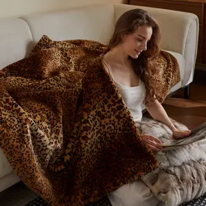Leopard Print Faux Fur Throw Blanket, Reversible Soft Plush Animal Print Blanket for Couch, Sofa, Bed, Cozy All Season Luxury Blanket