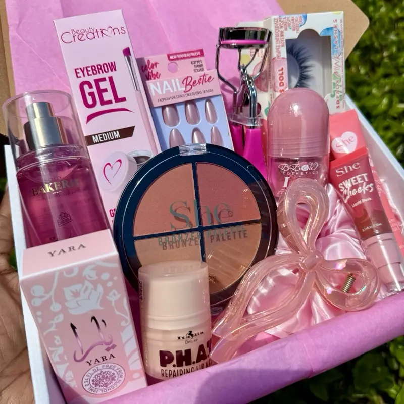 That Girl Glam Box - Complete Makeup Kit with Yara She & More Beauty Products for a Soft Effortless Glow Up Gift Ready Aesthetic Pink Packaging - Gloss