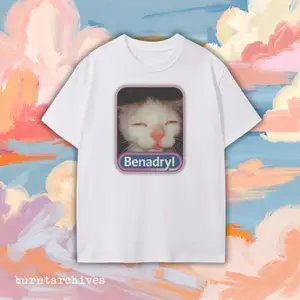 Drowsy Cat Meme Shirt | Benadryl Cat Vintage Graphic Tee | Pastel Aesthetic Funny T-Shirt for Cat Lovers & Meme Fans Casual Menswear Top Simple Man Tshirt Streetwear Shortsleeve Crewneck Tropical