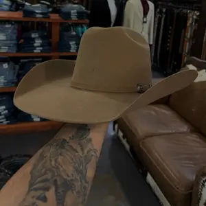 Tejana color nuez - Minnick