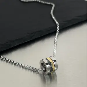 Rotatable Roman Numeral Barrel Pendant Box Necklace - Titanium Steel Box Chain, Roman-Style Jewelry, Titanium Steel Accessory, Box Necklace Necklaces, Roman-Style Necklaces