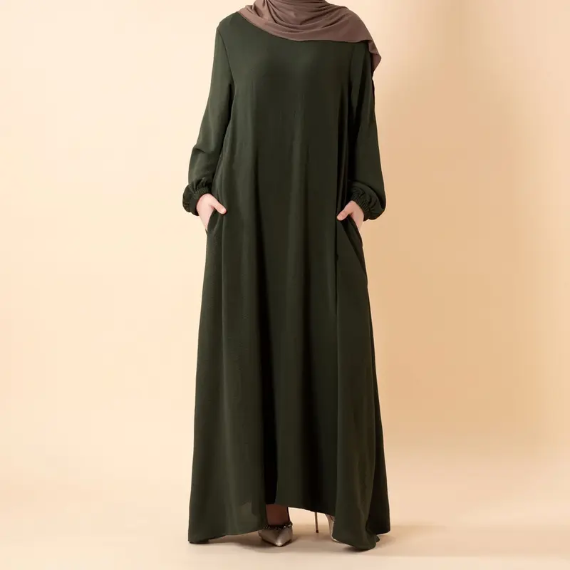 Women's Modest Opaque A-Line Solid Color Crepe Abaya Dress - Crew Neck, Long Sleeve, Loose Fit, Minimalist Maxi with Pockets, All-Seasons Islamic Apparel for Casual & Prayer Wear