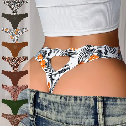 Women's Seamless Leopard Print Thongs, Sexy Heart Cutout Design, Breathable Comfortable Fashion Underwear, Breathable Comfy Fitted Seamless Panties, All Season Daily Wear, Breathable Comfy Innerwear
