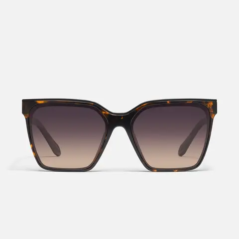 QUAY - LEVEL UP SUNGLASSES  Square Sunglasses Square Frame Sunglasses Square Framed Sunglasses Trendy Styling Sunglasses