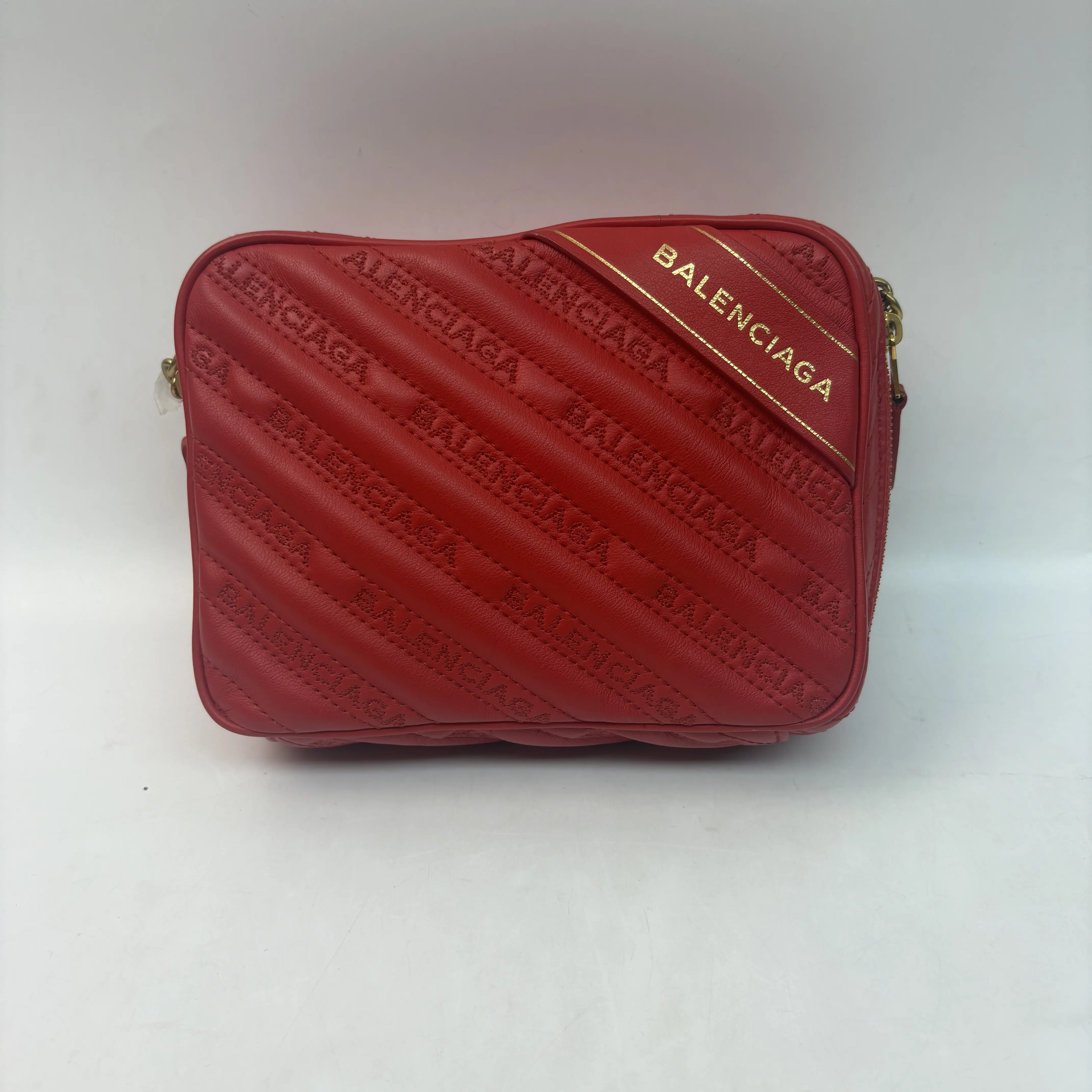 Pre-owned Calfskin Crossbody Bags Balenciaga Red Camera Crossbody