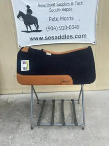 5 Star Equine The Barrel Racer (30x28) Saddle Pad