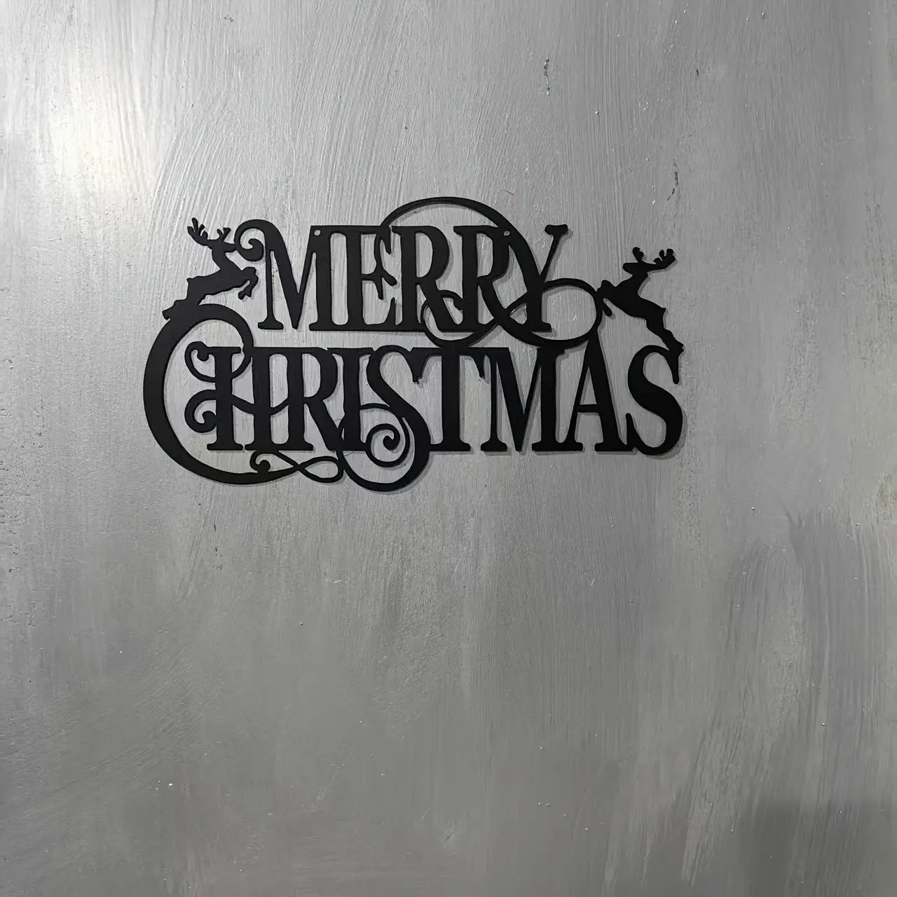 Classic Metal Christmas Decoration, Reusable Holiday Sleigh & Tree Design, Perfect for Home Kitchen Living Room Office Festive Decor