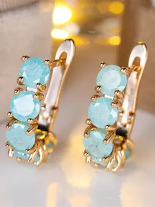 A pair of round earrings made of  zirconia are fashionable and high-end, suitable for women to wear at travel parties, Trendy Jewellery Accessories, Artificial Zirconia Earrings