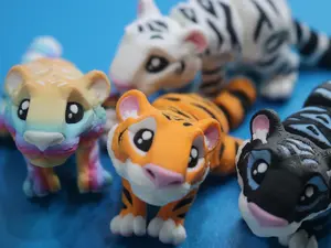 3D Printed Articulating Mini Tiger – Cute Poseable Jungle Desk Decor
