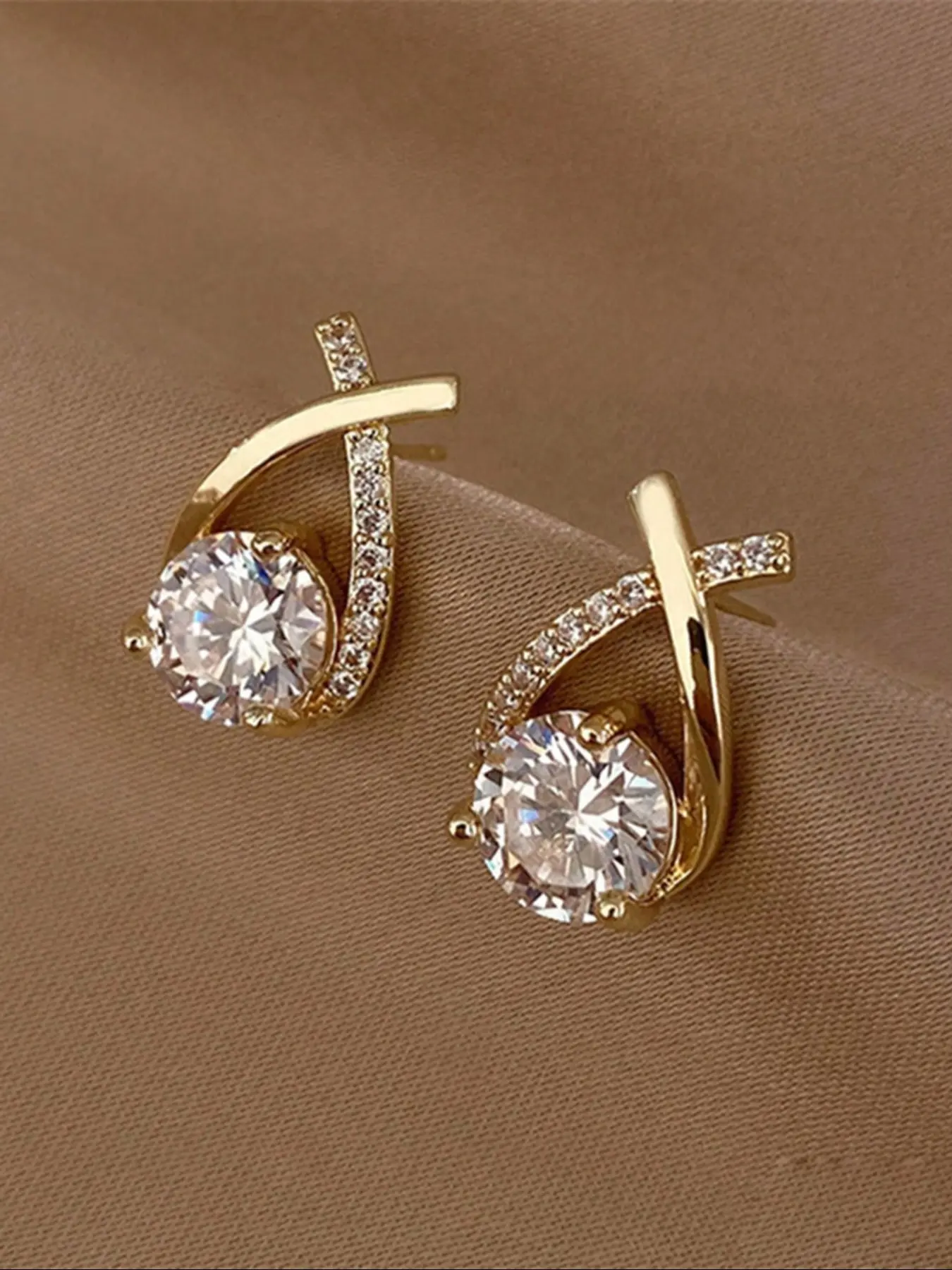 Elegant Water Drop Shaped Cubic Zirconia Designs Decorated Stud Earrings, Fashionable Jewelry for Women, Shining Earrings, Trendy All-match & Exquisite Jewelry for Birthday Gift, High Quality Earrings, Stylish Jewelry, Sparkling Ear Jewelry