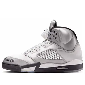 (WMNS) Air Jordan 5 Retro 'Wings' IO2038-001