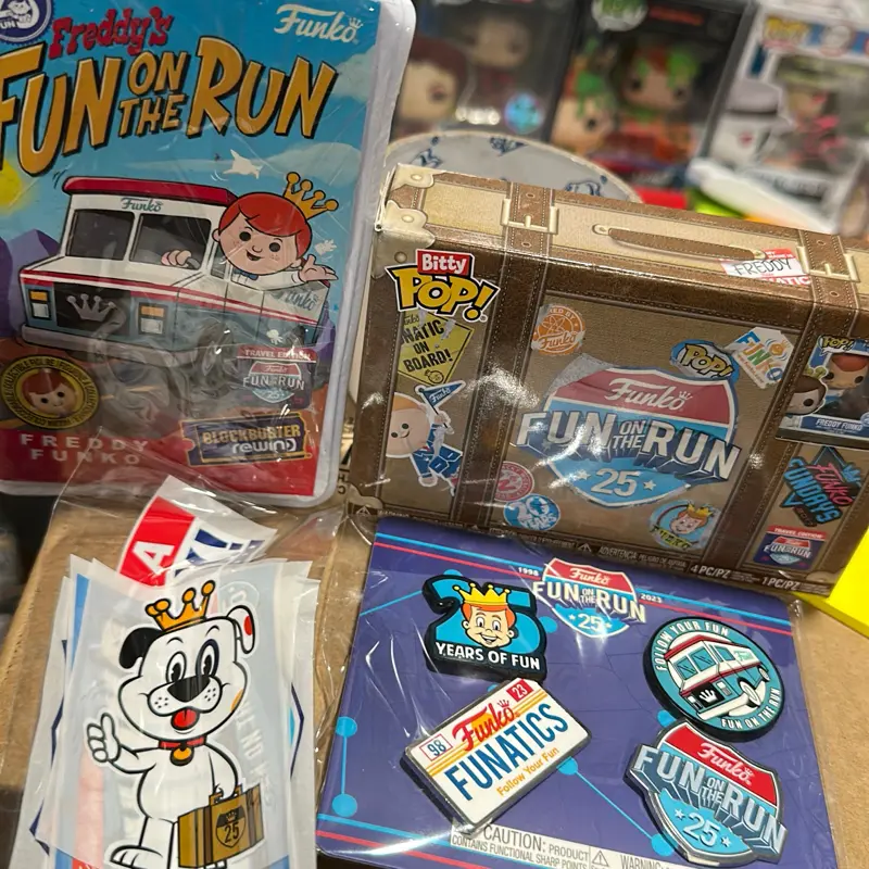 Funko givvy options at random