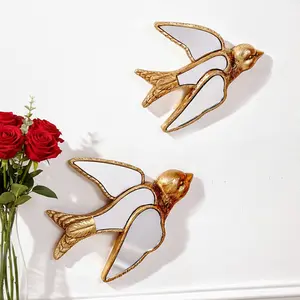 Resin Swallow Statue Wall Hanging, Home Decor Craft, Mirror Surface Design, Perfect for Bird Lovers and Party Decoration, Interior Wall Decor