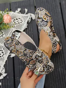 Bohemian Flat Shoes Summer Versatile Fashion Casual Comfort Ethnic Pattern Sandals, Textile Upper Rubber Sole, All Seasons Wear