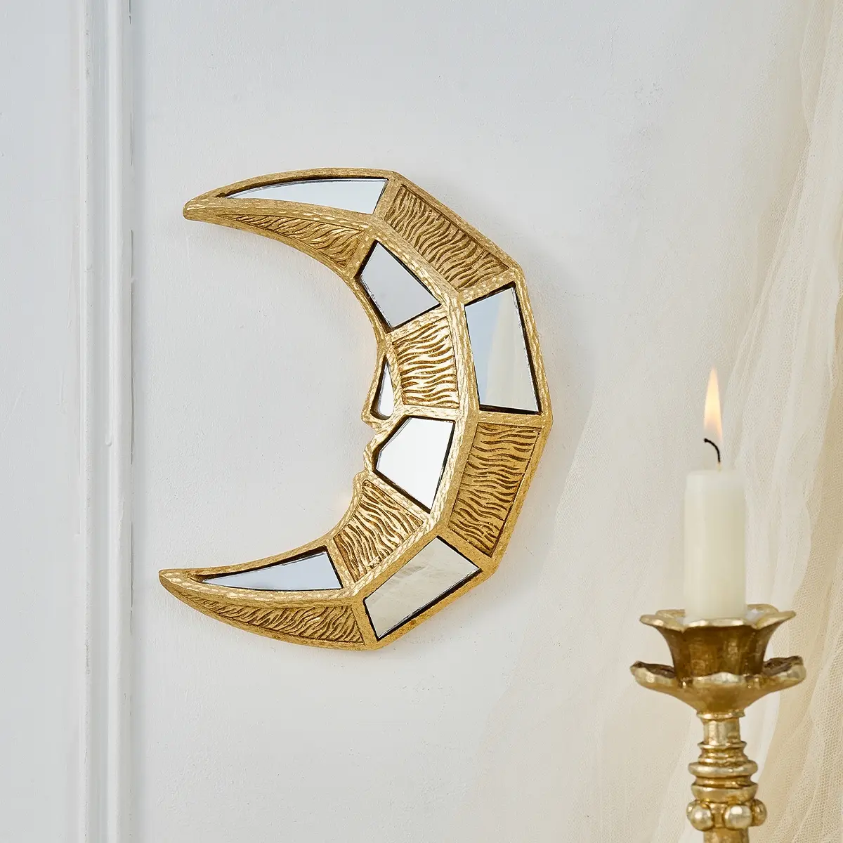 Modern Resin Crescent Moon Wall Decor, 6.88x8.03 Inch Mirror Surface Design, Home Party Festival Decoration Gift, Unique Hanging Ornament, Wall Mounted Decor, Room Decor