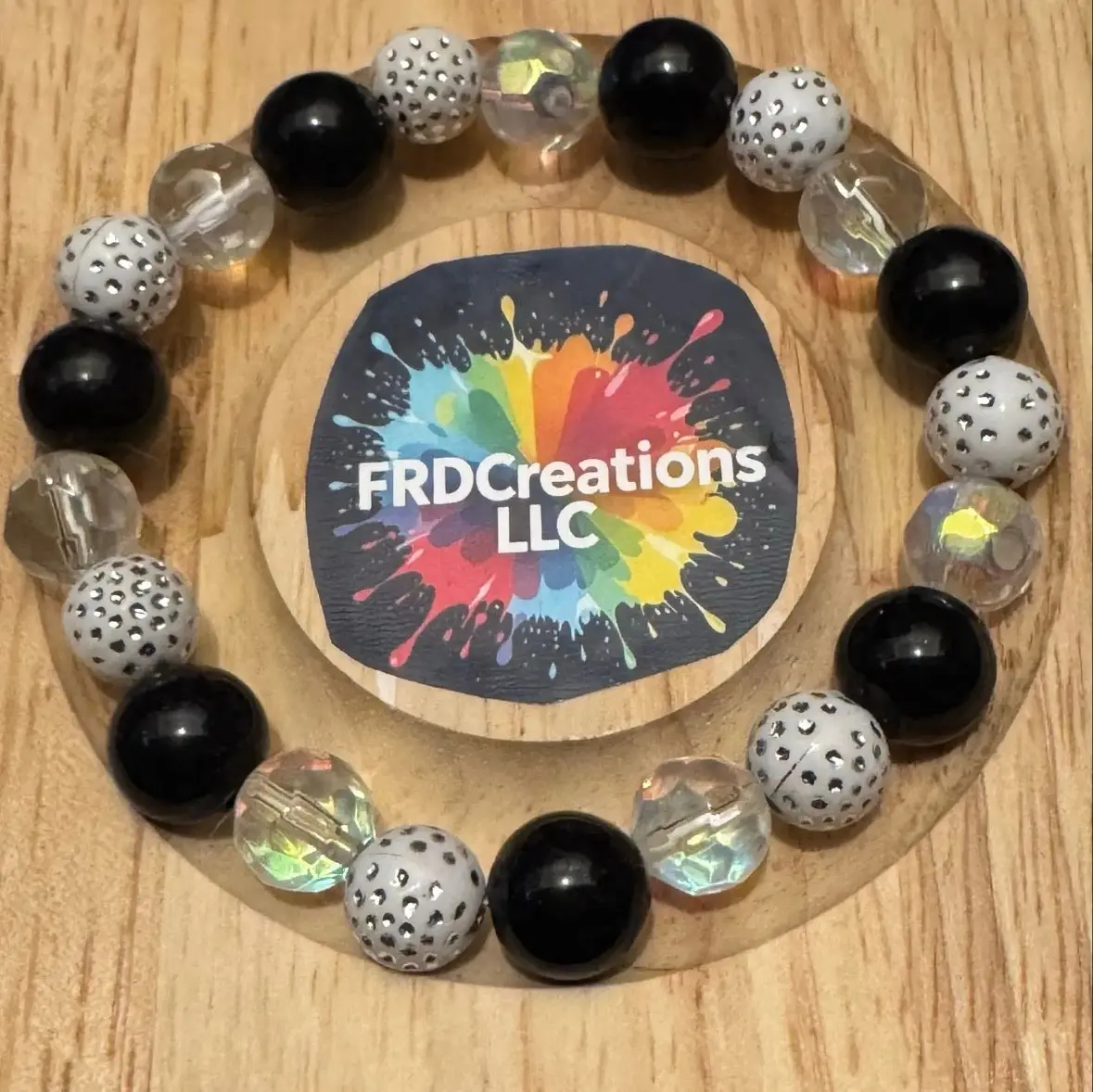 Handmade Black & White Acrylic Bead Bracelet