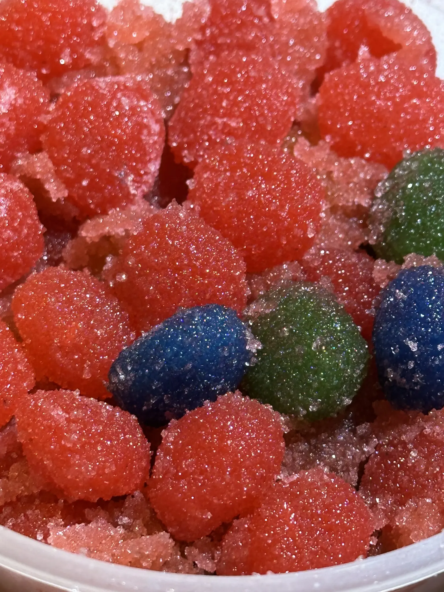 SOUR Pink Lemonade Gush Pops - 6oz Container - Frostiez Candy Snack Sweet Bonbon fruit SOUR Pink Lemonade Gush Pops - 6oz Container - Frostiez Candy Snack Sweet Bonbon fruit