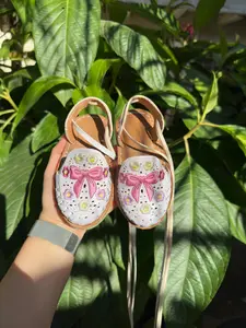 Coquette Huaraches Lace Up Niñas Coquette Huaraches Lace Up Niñas